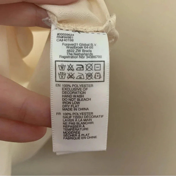 Forever 21 Tank Top Large - Picture 7 of 7